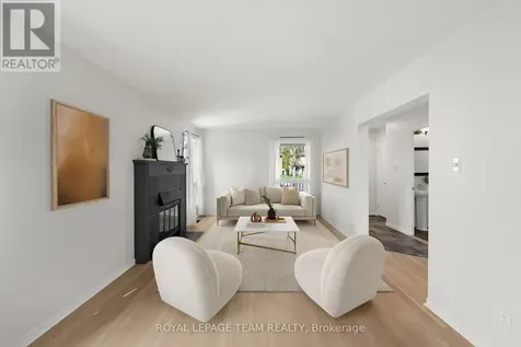 93 Hewitt Way Ottawa ON K2L 3R3