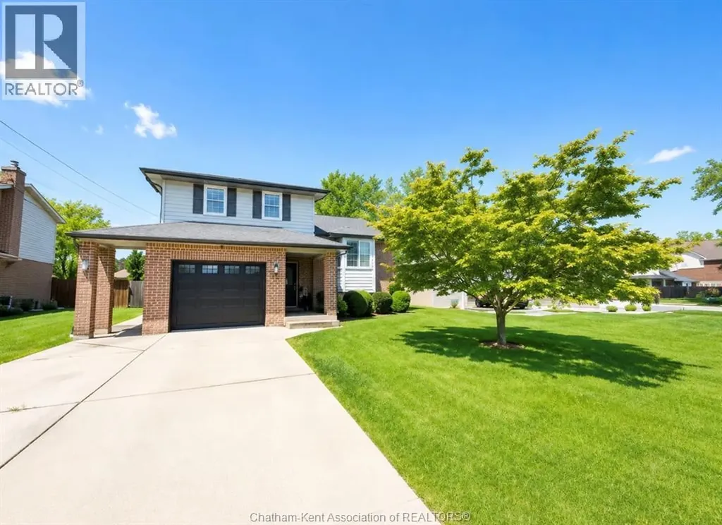 457 Mcnaughton Avenue East Chatham ON N7L 2H2