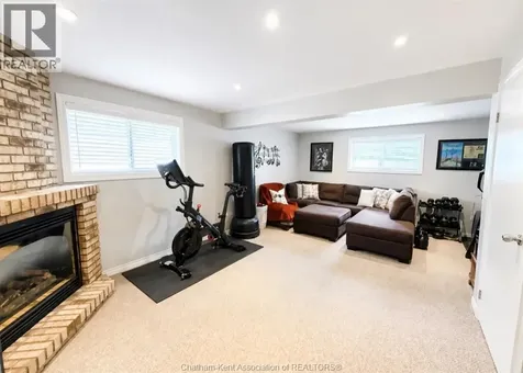 457 Mcnaughton Avenue East Chatham ON N7L 2H2