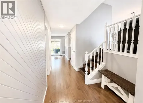 457 Mcnaughton Avenue East Chatham ON N7L 2H2