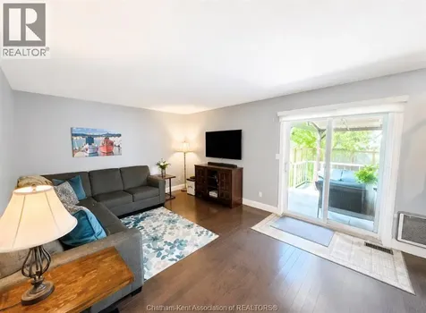 457 Mcnaughton Avenue East Chatham ON N7L 2H2