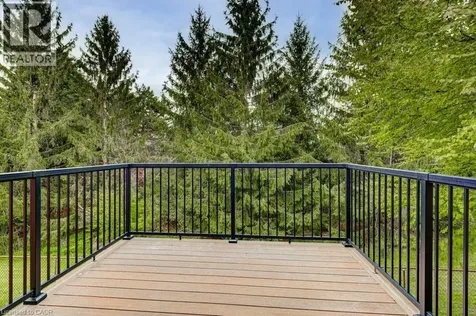 491 Nova Scotia Court East Woodstock ON N4S 8Z2