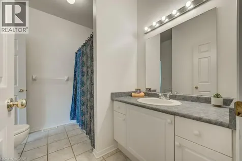491 Nova Scotia Court East Woodstock ON N4S 8Z2