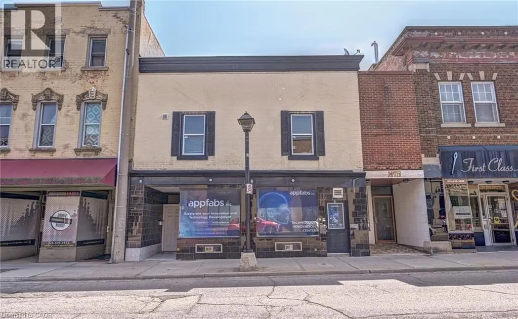 13 Ainslie Street Cambridge ON N1R 3J3