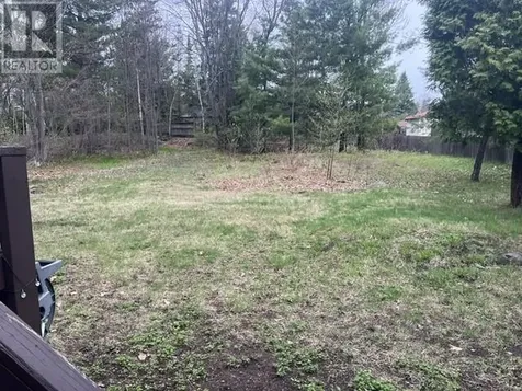 2205 Louisa Drive Sudbury ON P3E 4W6