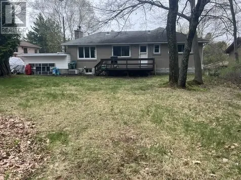 2205 Louisa Drive Sudbury ON P3E 4W6