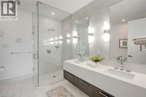 1441 Elgin Street Burlington ON L7S 1E6