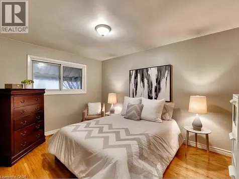 96 Manning Avenue Hamilton ON L9A 3E9