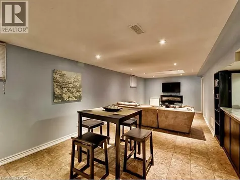 96 Manning Avenue Hamilton ON L9A 3E9