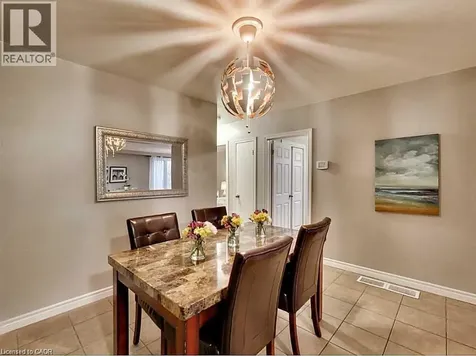 96 Manning Avenue Hamilton ON L9A 3E9