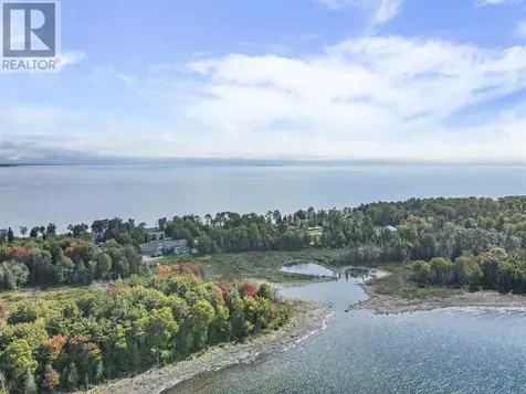48 Lighthouse Point Drive Thessalon ON P0R 1L0
