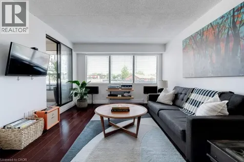 100 Bronte Road Oakville ON L6L 6L5