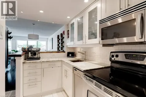 100 Bronte Road Oakville ON L6L 6L5