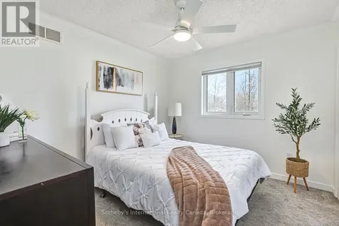 11 Stalker Street Collingwood ON L9Y 3Z1