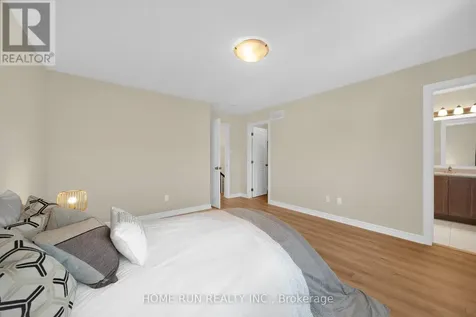 818 Clarity Avenue Ottawa ON K2J 6L9