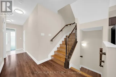 818 Clarity Avenue Ottawa ON K2J 6L9