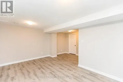 323 Monica Crescent Ottawa ON K1E 3N6