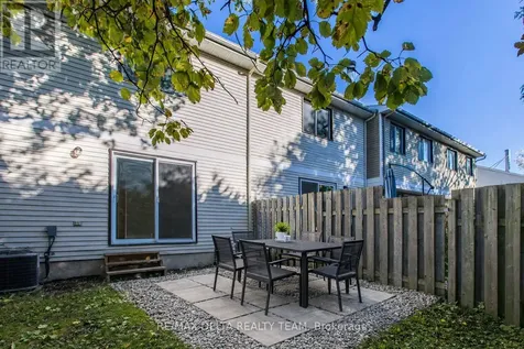 323 Monica Crescent Ottawa ON K1E 3N6