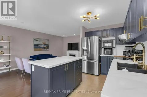 103 Freeport Drive Ottawa ON K2M 0A8
