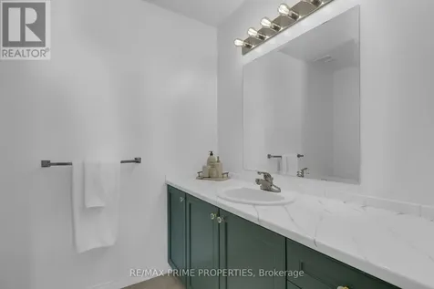 103 Freeport Drive Ottawa ON K2M 0A8