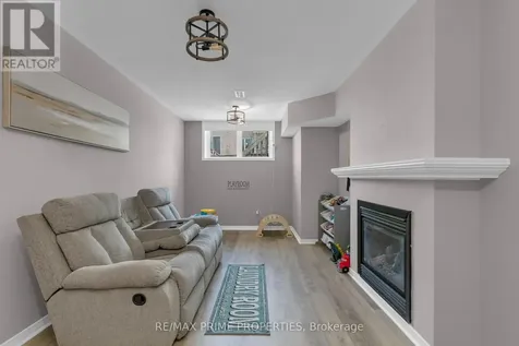 103 Freeport Drive Ottawa ON K2M 0A8