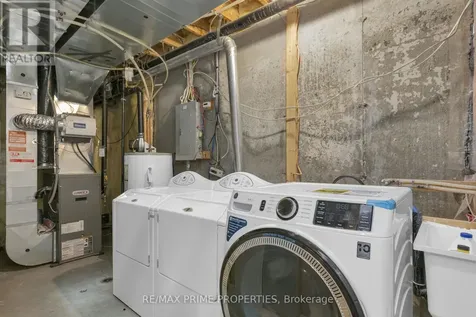 103 Freeport Drive Ottawa ON K2M 0A8