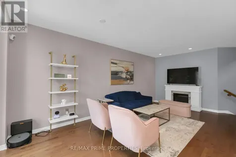 103 Freeport Drive Ottawa ON K2M 0A8