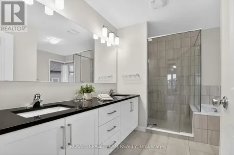 408 Gidran Circle Ottawa ON K2V 0P5