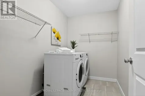 408 Gidran Circle Ottawa ON K2V 0P5