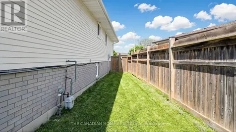 128 Branlyn Crescent Brantford ON N3P 1Z9