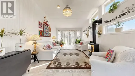 128 Branlyn Crescent Brantford ON N3P 1Z9