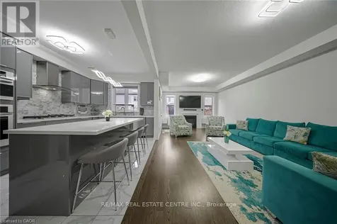 38 Gloria Street Kitchener ON N2R 0R1