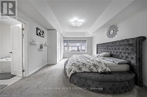 38 Gloria Street Kitchener ON N2R 0R1