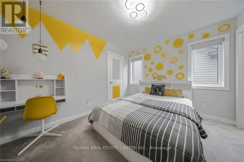 38 Gloria Street Kitchener ON N2R 0R1