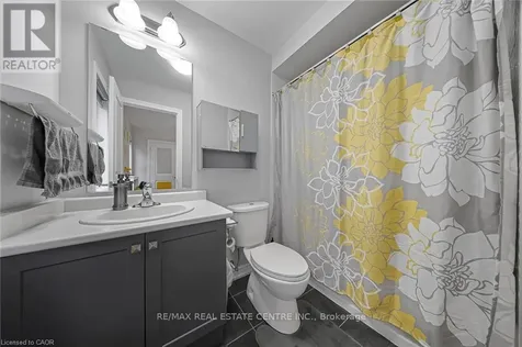 38 Gloria Street Kitchener ON N2R 0R1