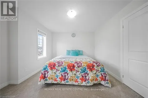 38 Gloria Street Kitchener ON N2R 0R1