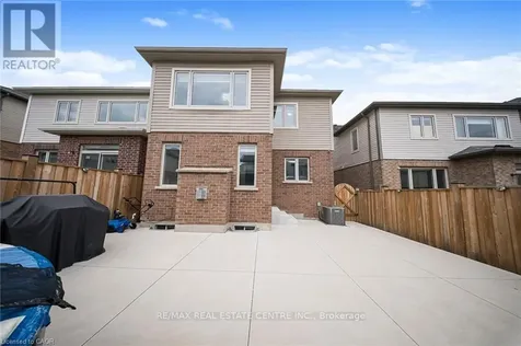 38 Gloria Street Kitchener ON N2R 0R1