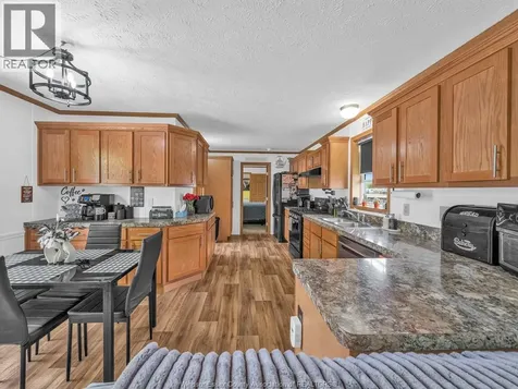1 Oak Court Mcgregor ON N0R 1J0