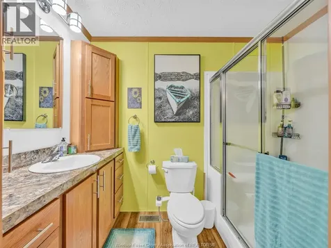 1 Oak Court Mcgregor ON N0R 1J0