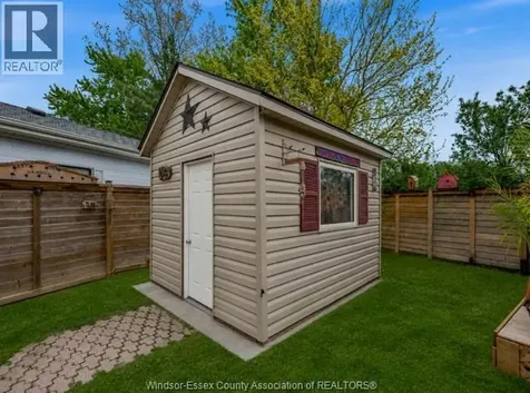 1 Oak Court Mcgregor ON N0R 1J0