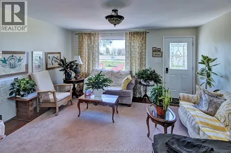 18487 Raglan Road Blenheim ON N0P 1A0