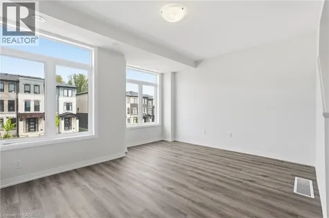 155 Equestrian Way Cambridge ON N3E 0E8