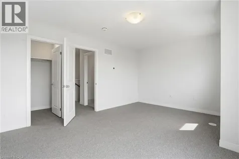 155 Equestrian Way Cambridge ON N3E 0E8