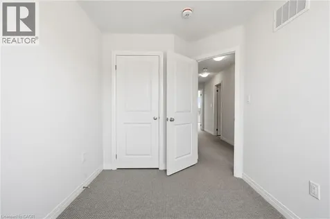 155 Equestrian Way Cambridge ON N3E 0E8