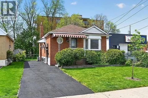 954 Queensdale Avenue East Hamilton ON L8T 1H6