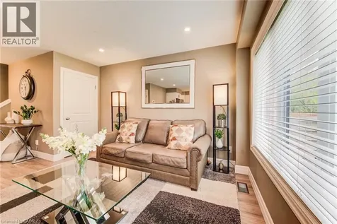63 Crab Apple Court Wellesley ON N0B 2T0