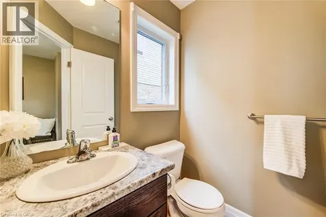 63 Crab Apple Court Wellesley ON N0B 2T0
