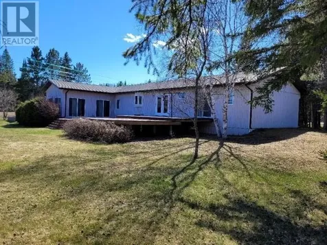 2 Lakeview Road Dryden ON P8N 2Y4