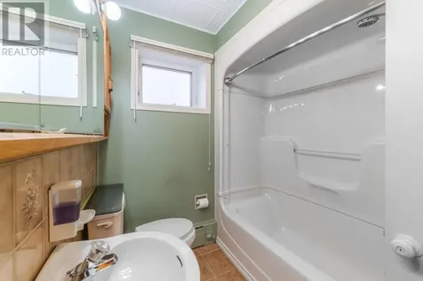 8 Minnesota Street Kenora ON P9N 3P2