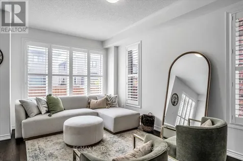 120 Laing Drive Whitby ON L1P 0N5